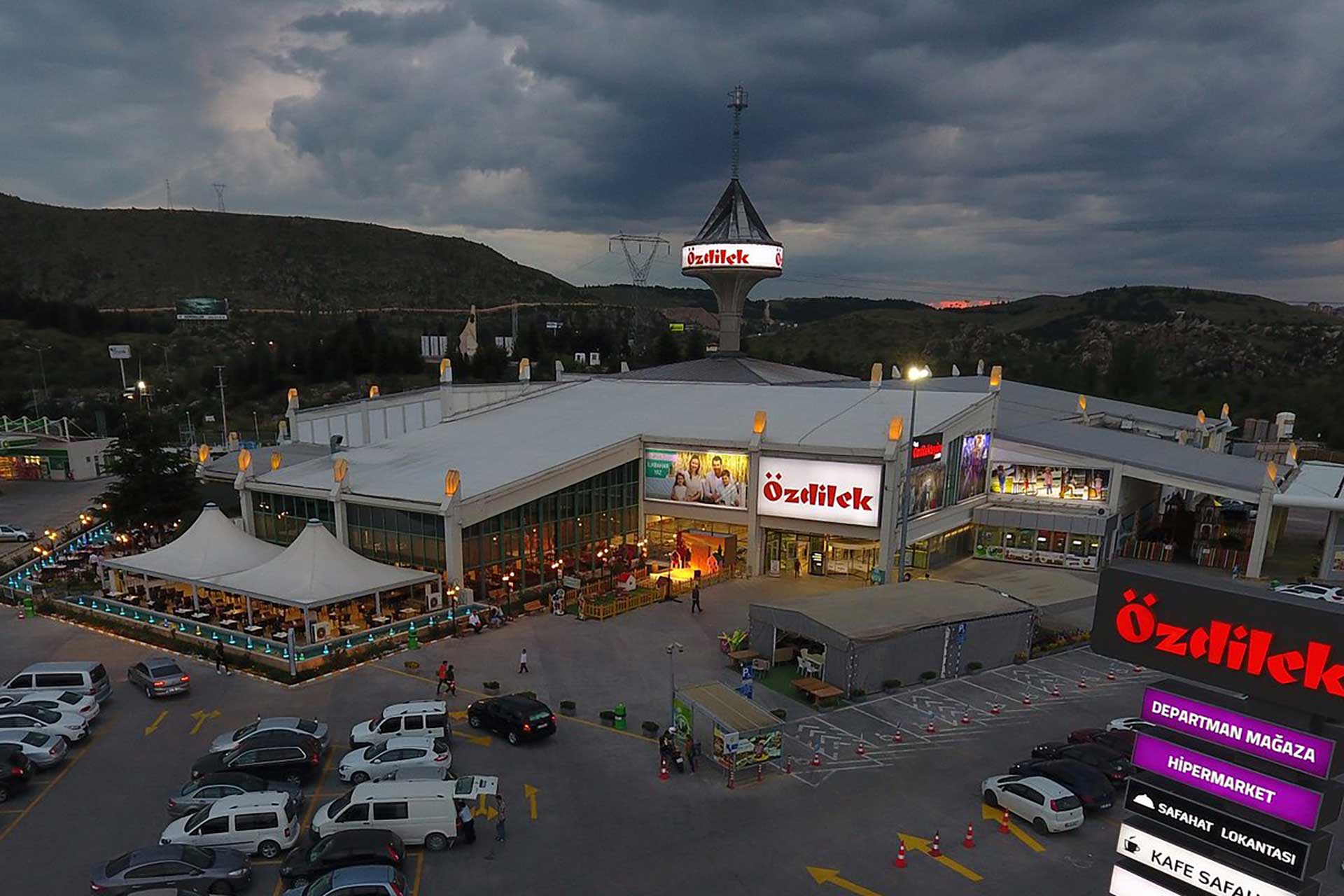 ozdilek-afyon-avm-3-1920x1280jpg